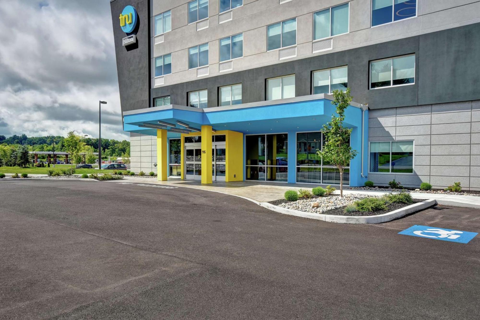 Tru By Hilton Syracuse-Camillus Hotel Екстериор снимка